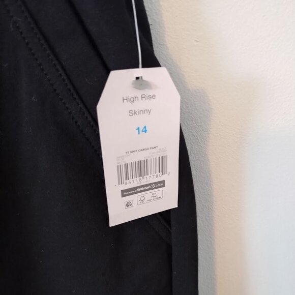 Time And Tru High Rise Skinny Pants Womens size 14 Black Zip Fly Pockets Stretch - Picture 4 of 8